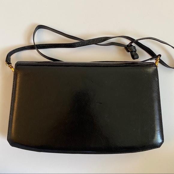 Adori Australia Clutch - Picture 2 of 4